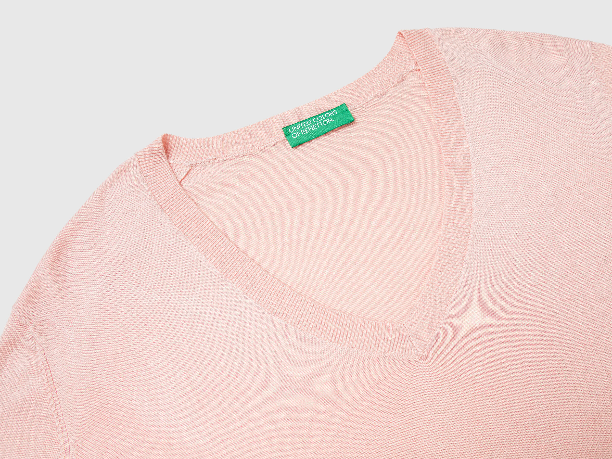 V NECK SWEATER L/S Women image number 7